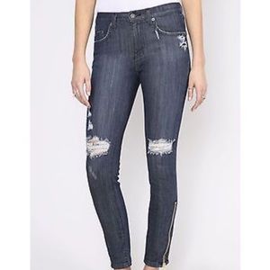 LF CARMAR DISTRESSED ANKLE ZIPPER JEANS